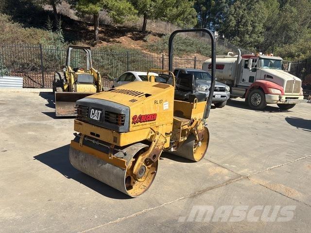 CAT CB224C Οδοστρωτήρες διπλού κυλίνδρου