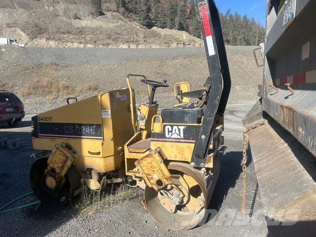 CAT CB224C Οδοστρωτήρες διπλού κυλίνδρου