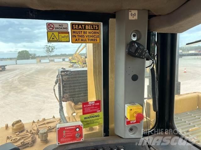 CAT D10T Μπουλντόζες με ερπύστριες