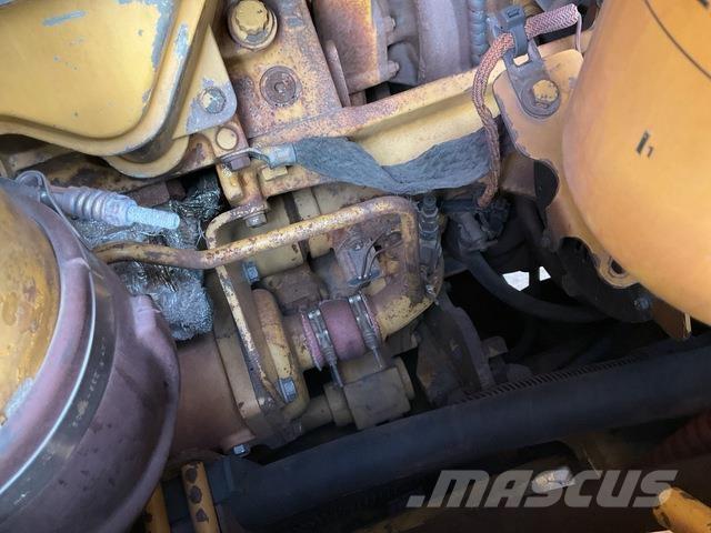 CAT D10T Μπουλντόζες με ερπύστριες