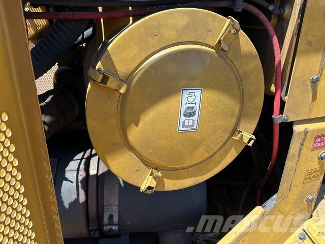 CAT D11T Μπουλντόζες με ερπύστριες