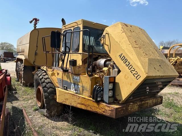 CAT D300D Βυτία νερού