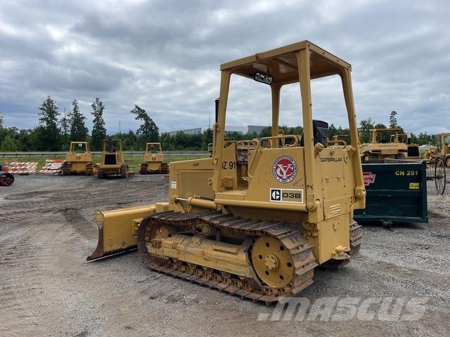 CAT D3B Μπουλντόζες με ερπύστριες