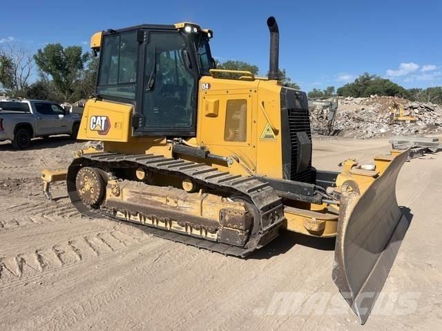 CAT D4 Μπουλντόζες με ερπύστριες