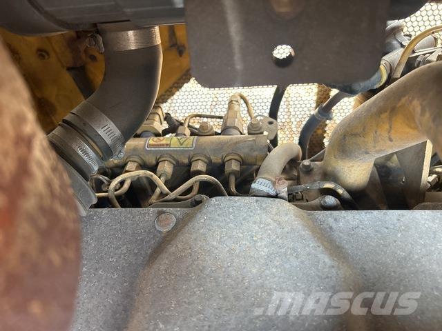 CAT D4K LGP Μπουλντόζες με ερπύστριες