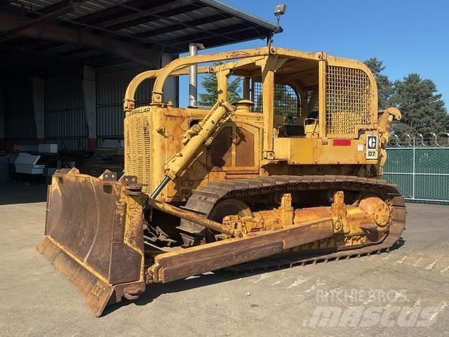 CAT D7 Μπουλντόζες με ερπύστριες