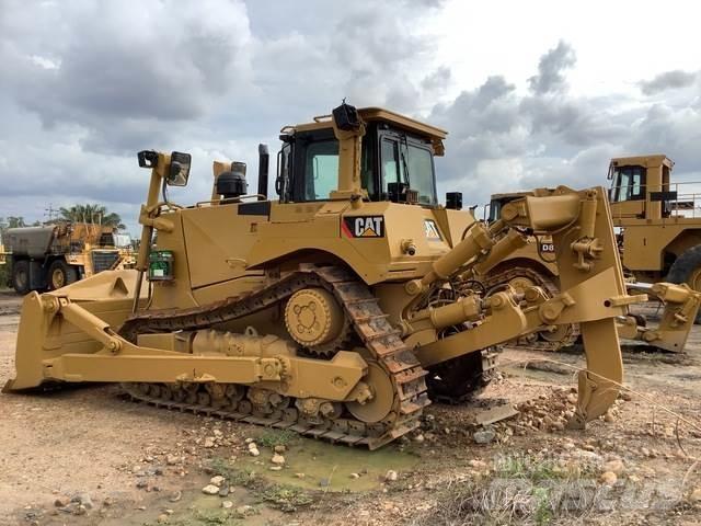 CAT D8T Μπουλντόζες με ερπύστριες