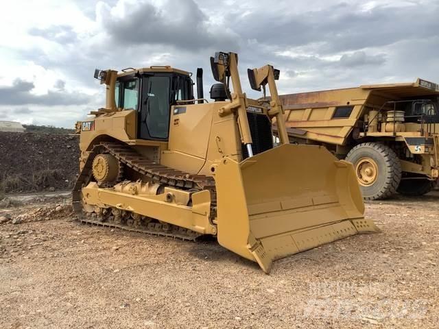 CAT D8T Μπουλντόζες με ερπύστριες