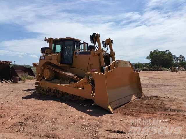 CAT D8T Μπουλντόζες με ερπύστριες