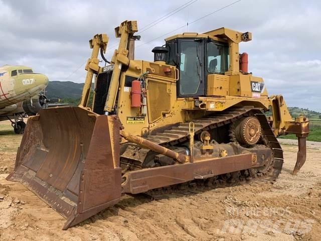 CAT D9T Μπουλντόζες με ερπύστριες