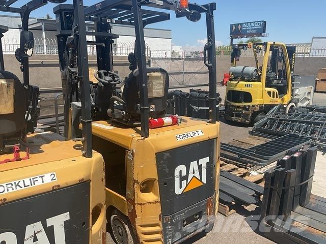 CAT EC25EN2 Ηλεκτρικά περονοφόρα ανυψωτικά κλαρκ