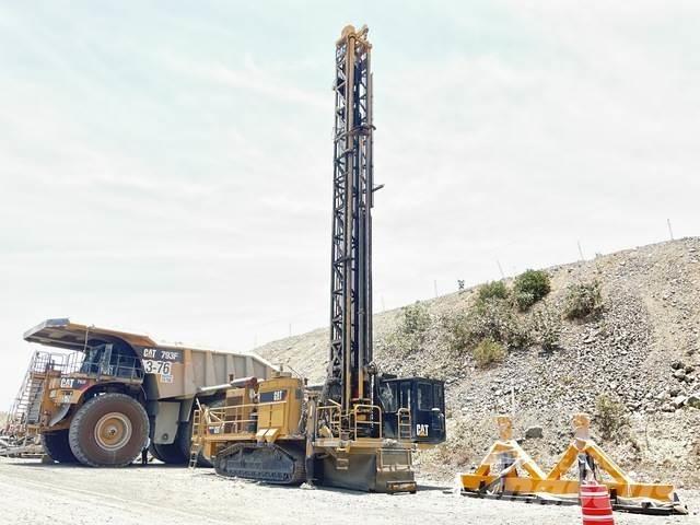 CAT MD6240 Εξοπλισμός επιφανειακών γεωτρήσεων