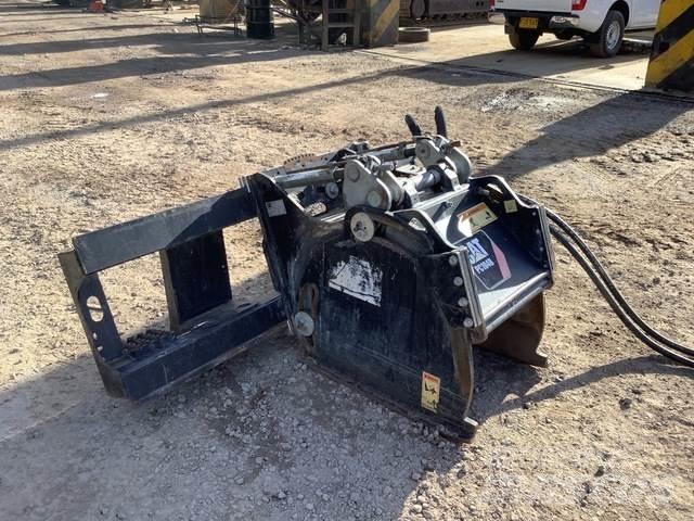 CAT PC104B Κατασκευές - Άλλα