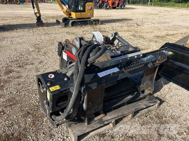 CAT PC306 Πλάνες