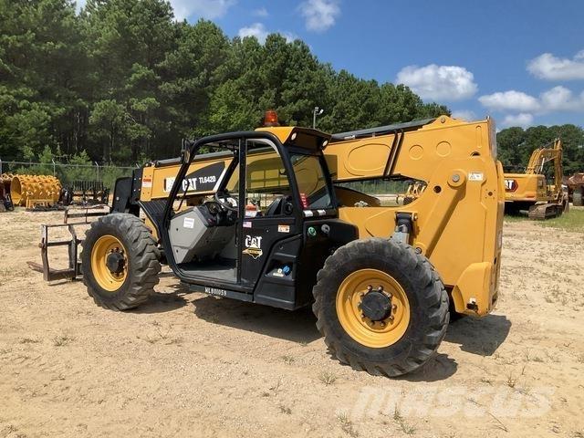 CAT TL642D Τηλεσκοπικοί ανυψωτές
