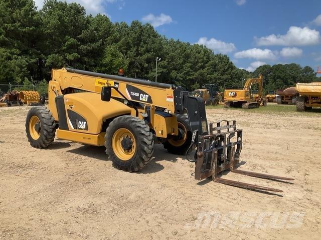 CAT TL642D Τηλεσκοπικοί ανυψωτές