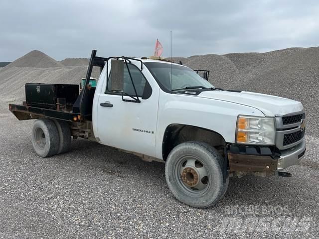 Chevrolet 3500 Φορτηγά Kαρότσα με ανοιγόμενα πλαϊνά