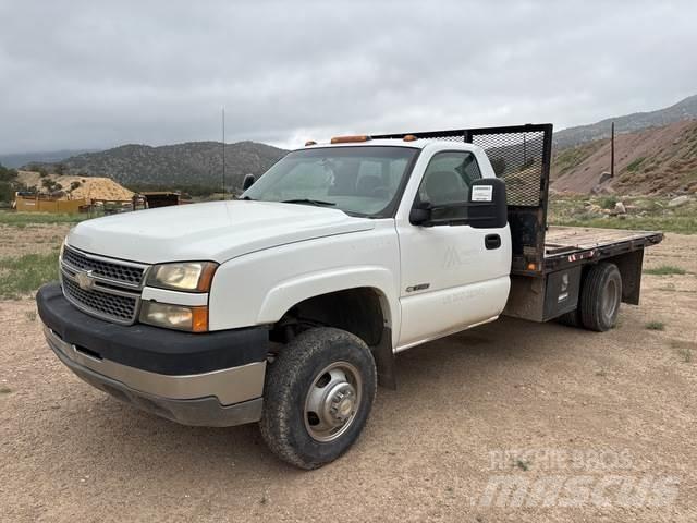 Chevrolet 3500 Φορτηγά Kαρότσα με ανοιγόμενα πλαϊνά