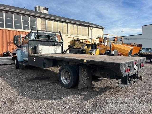 Chevrolet 4500 Φορτηγά Kαρότσα με ανοιγόμενα πλαϊνά