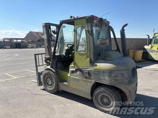 Clark C40D Κατασκευές - Άλλα