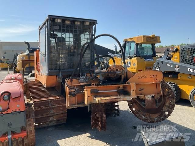 CMI 250 Καταστροφέας κλαδιών