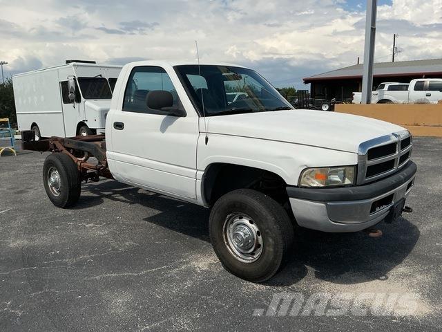 Dodge Ram 2500 Καμπίνες και εσωτερικό