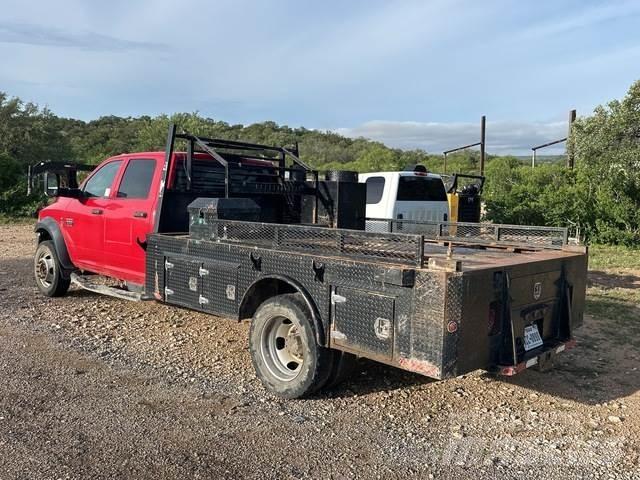 Dodge Ram 5500 Φορτηγά Kαρότσα με ανοιγόμενα πλαϊνά
