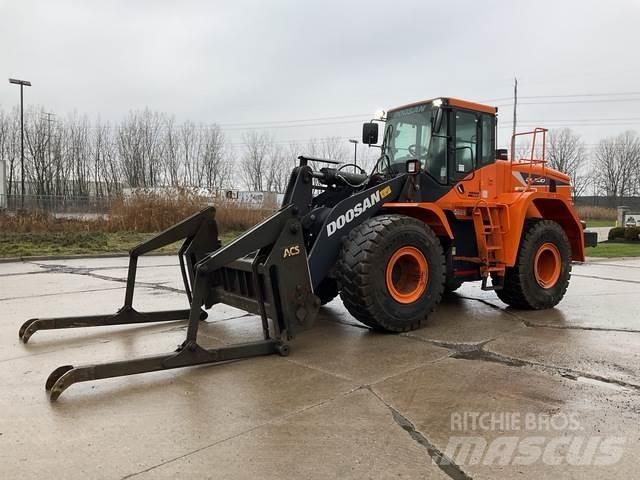 Doosan DL300-5 Φορτωτές με λάστιχα (Τροχοφόροι)