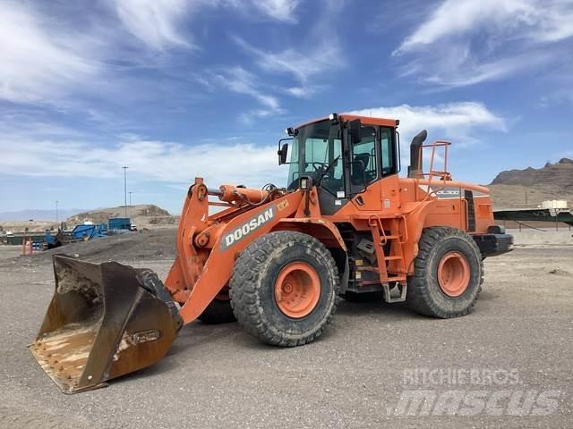 Doosan DL300-5 Φορτωτές με λάστιχα (Τροχοφόροι)