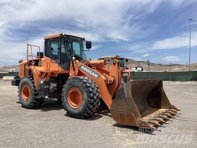 Doosan DL300-5 Φορτωτές με λάστιχα (Τροχοφόροι)