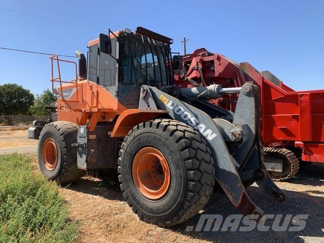 Doosan DL300-5 Φορτωτές με λάστιχα (Τροχοφόροι)