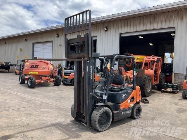 Doosan G30P-5 Κατασκευές - Άλλα