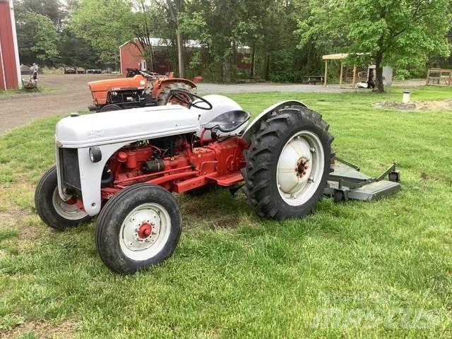 Ford 8N Τρακτέρ