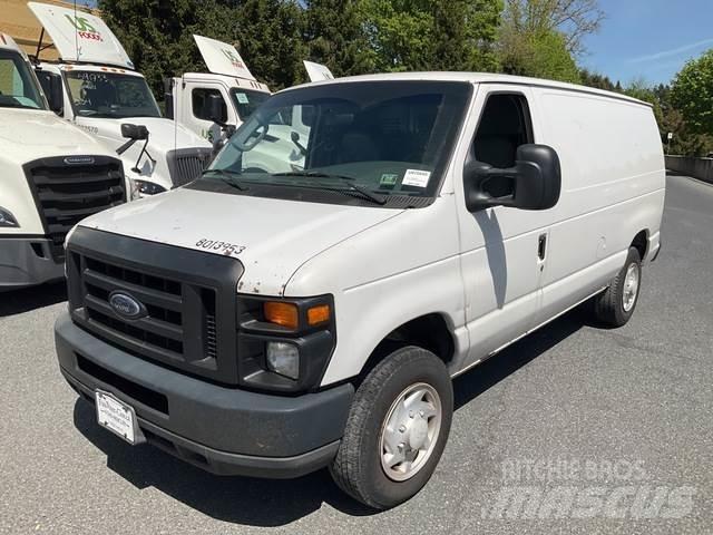 Ford E-150 Κλούβες με συρόμενες πόρτες