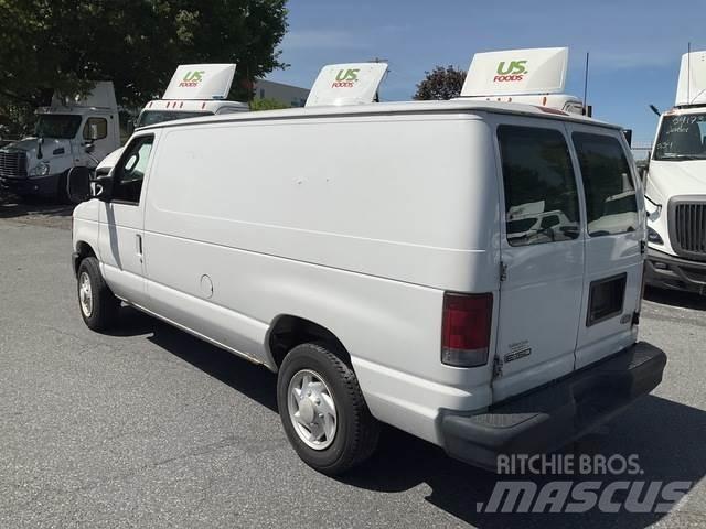 Ford E-150 Κλούβες με συρόμενες πόρτες