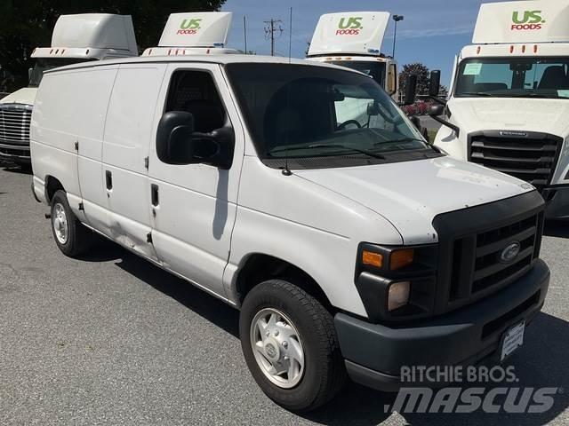 Ford E-150 Κλούβες με συρόμενες πόρτες