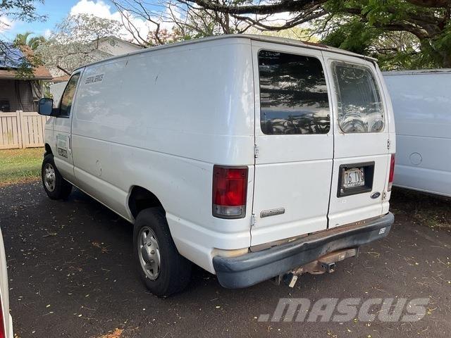 Ford E-150 Κλούβες με συρόμενες πόρτες