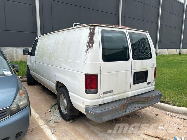 Ford E-150 Κλούβες με συρόμενες πόρτες