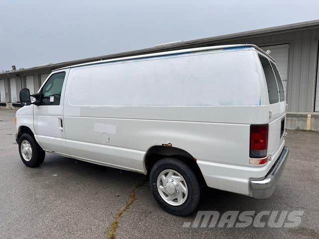 Ford E-150 Κλούβες με συρόμενες πόρτες