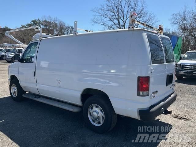 Ford E-250 Κλούβες με συρόμενες πόρτες