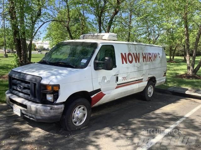 Ford E-350 Κλούβες με συρόμενες πόρτες