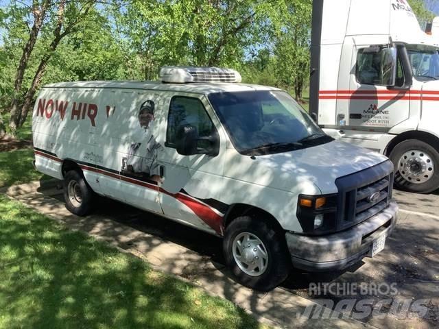 Ford E-350 Κλούβες με συρόμενες πόρτες