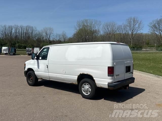 Ford E-350 Κλούβες με συρόμενες πόρτες