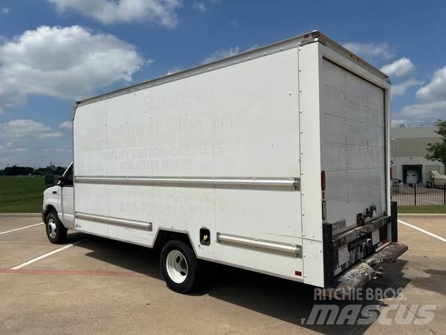 Ford E-350 Φορτηγά Κόφα