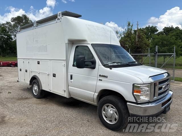 Ford E-350 Κλούβες με συρόμενες πόρτες