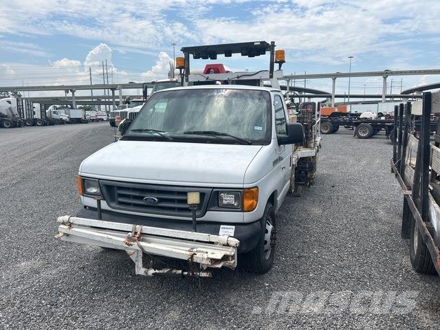 Ford E-350 Δημοτικά οχήματα/Οχήματα γενικής χρήσης