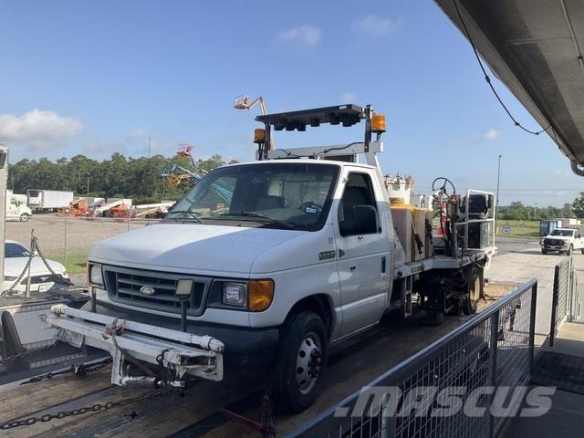 Ford E-350 Δημοτικά οχήματα/Οχήματα γενικής χρήσης