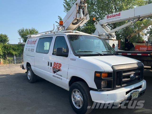 Ford E-350 Εναέριες πλατφόρμες τοποθετημένες σε φορτηγό