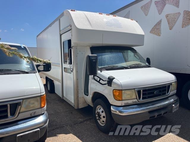 Ford E-350 Κλούβες με συρόμενες πόρτες