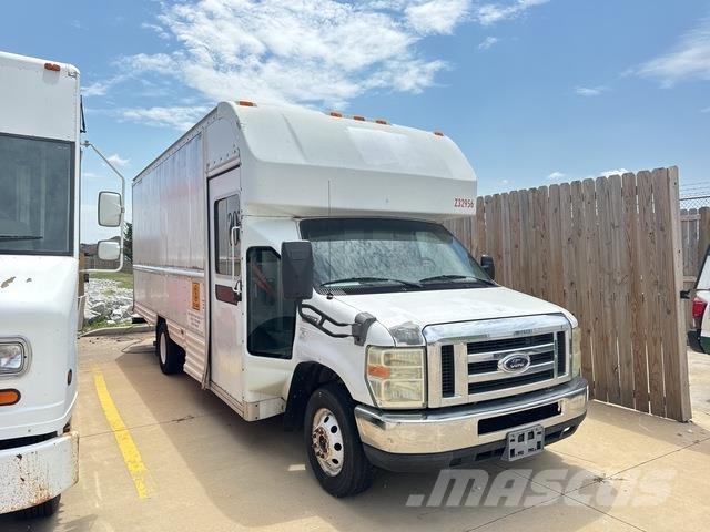 Ford E-350 Κλούβες με συρόμενες πόρτες